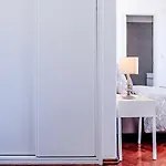 Apartamento Sweet Lemon - Bright Near Metro & Airport Lisboa