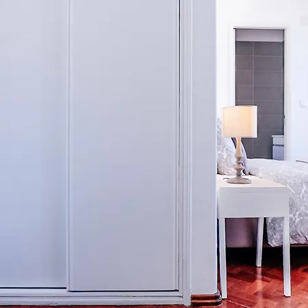 Appartement Sweet Lemon - Bright Near Metro & Airport Lisboa
